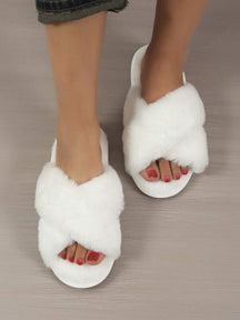 Pantufa De Pelúcia Chinelo Cruzado Confortável Moda Inverno