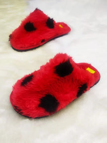 Pantufa De Pelúcia Estampa Joaninha Confortável Para Inverno