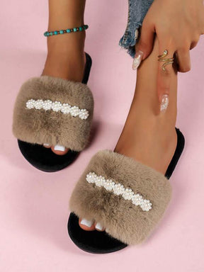 Pantufa Feminina De Pelúcia Com Pérolas Tendência Casual